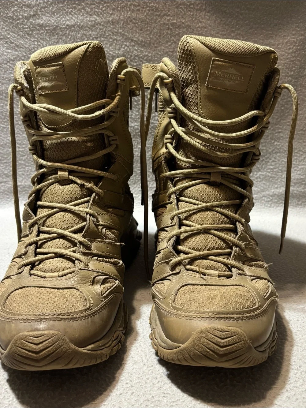 Merrell Men’s Beige Tactical Boots Size 11 Side Zipper and Lace Up